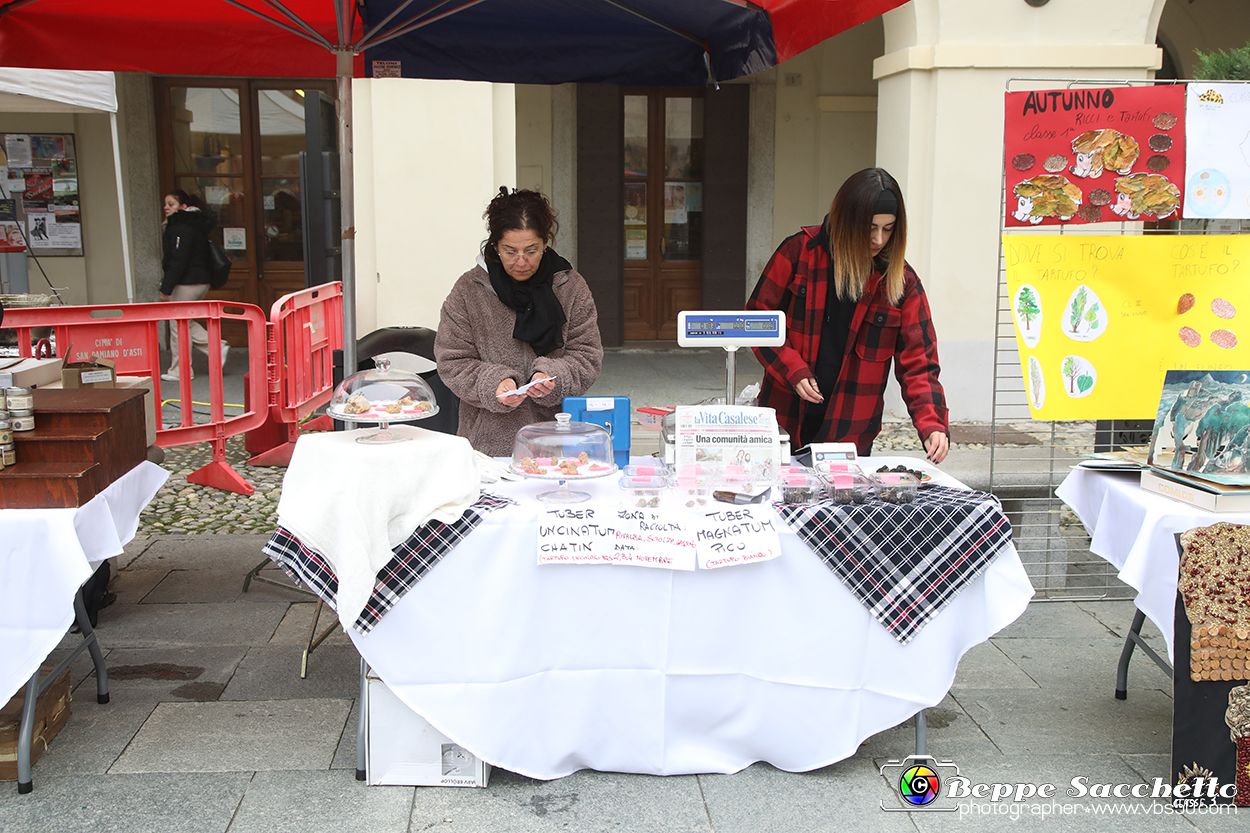 VBS_6458 - Fiera dei Santi - 12.ma Fiera Nazionale del Tartufo.jpg